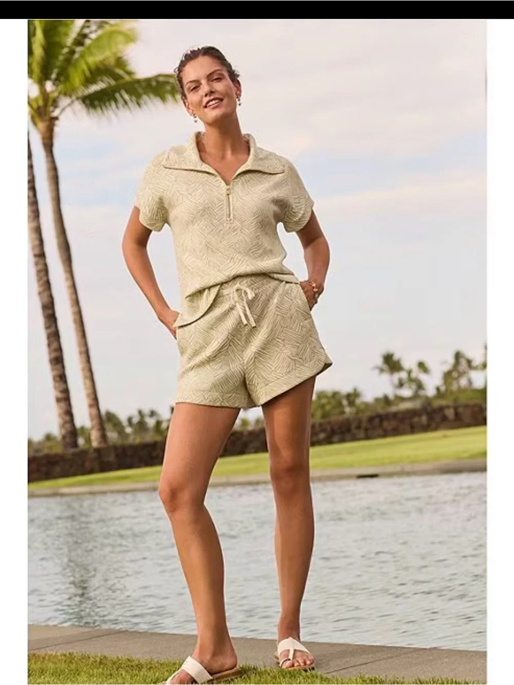 BNWT Tommy Bahama Palm Voyage Set- Porto Fronds Half-Zip Top and Shorts sz small